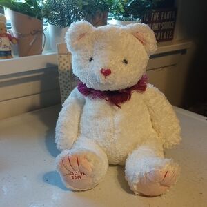 RARE Godiva 2006 White Plush Teddy Bear w/ Pink Feet.  Bando Toys, Vintage